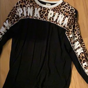 Long sleeve pink tee